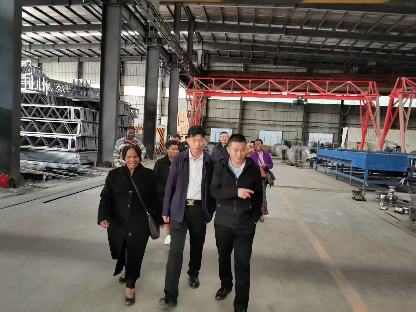 新闻动态_企业动态_客户厂区实地考察封面.jpg